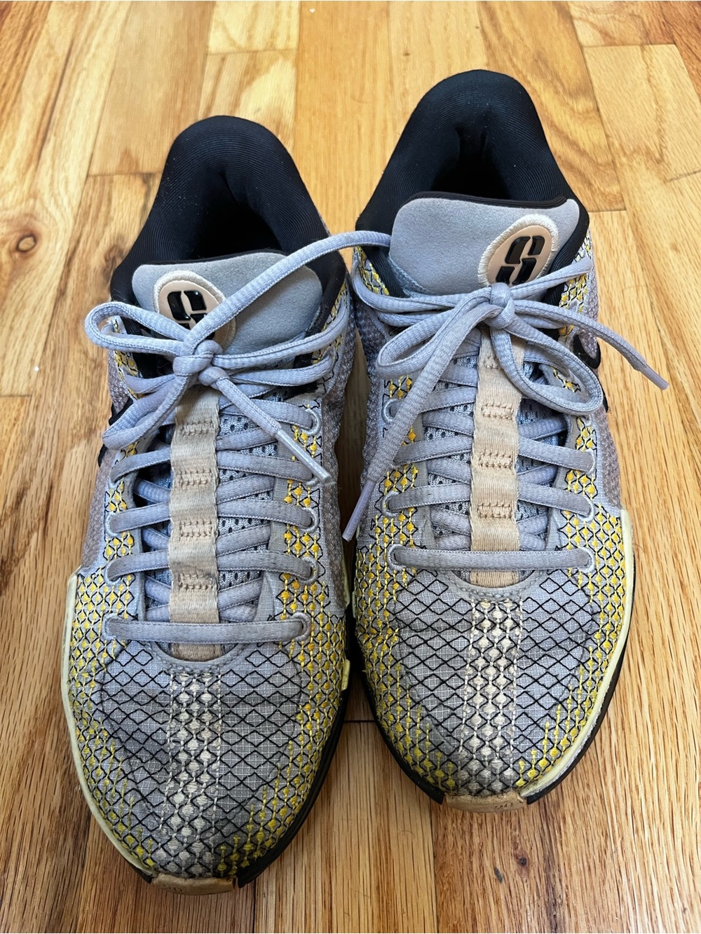 Nike Sabrina